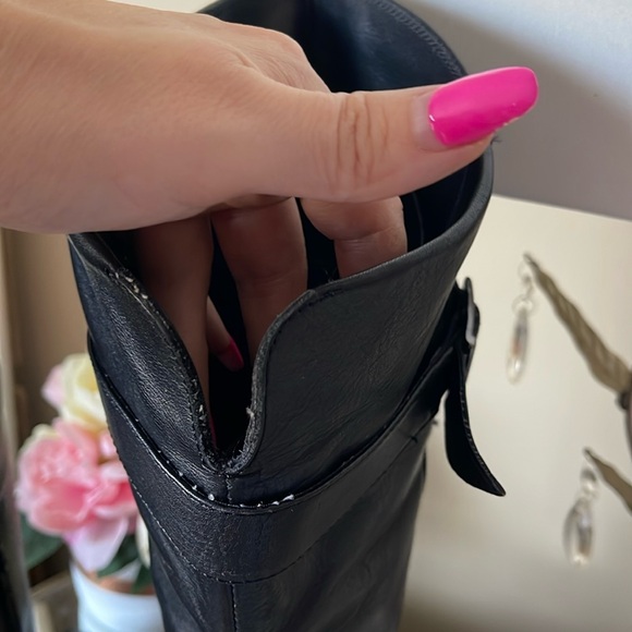 LAMICA OVER-THE-KNEE Genuine Leather Black BOOTS WITH STRAP WIDE CALF - Picture 5 of 12